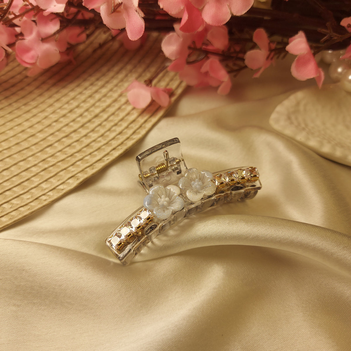 Floral Crystal T-Bar Claw Clip – 5.5 CM | Handcrafted Acrylic Hair Clip