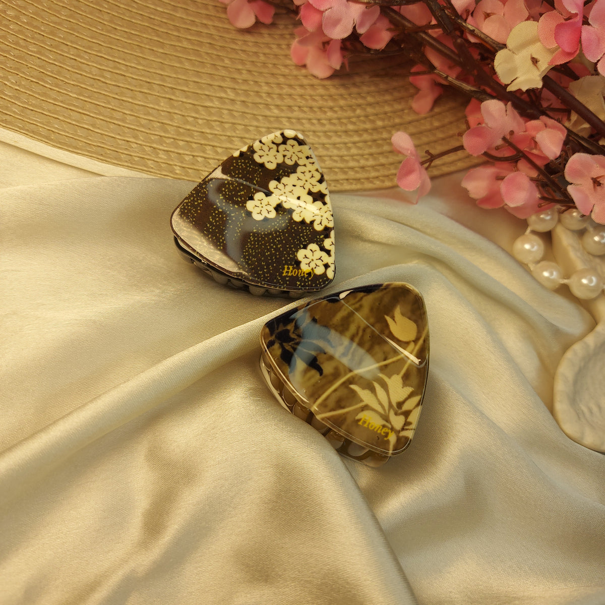 Honey Bohemian floral Bloom Claw Clip Set of 2– Premium Acrylic Hair Claws -5CM