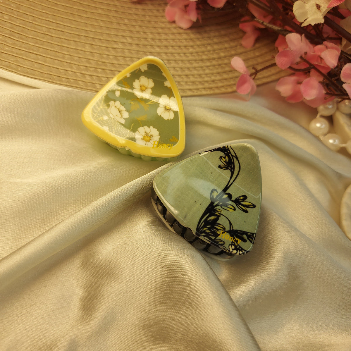 Honey Bohemian floral Bloom Claw Clip Set of 2– Premium Acrylic Hair Claws -5CM