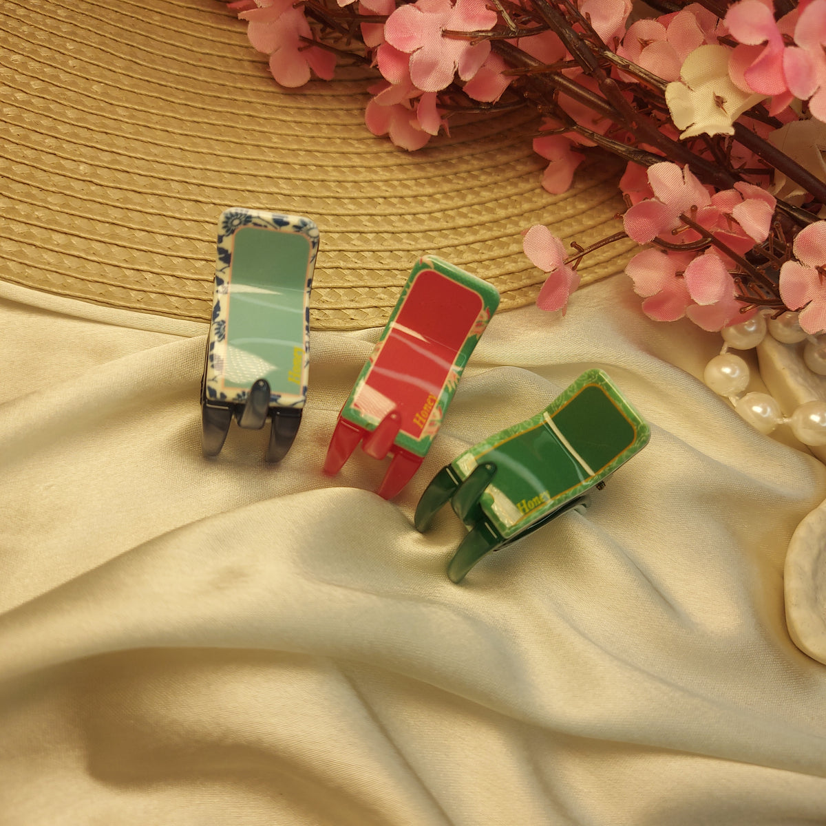 Honey Scorpio (Set of 3) – Elegant Strong Grip Hair Clutcher for Women - 2.5CM